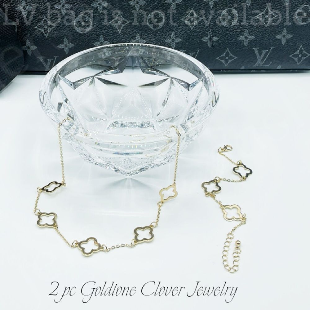 NWT CLOVER BRACELET & NECKLACE BUNDLE I GOLDTONE MEASUREMENTS PROV. In 5th PHOTO